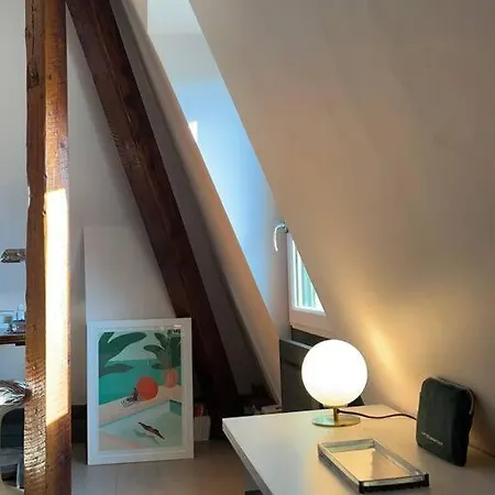 Apartment Neuf Et Elegant Avec Vue Degagee Sur Les Montagnes Et Dans Le Centre